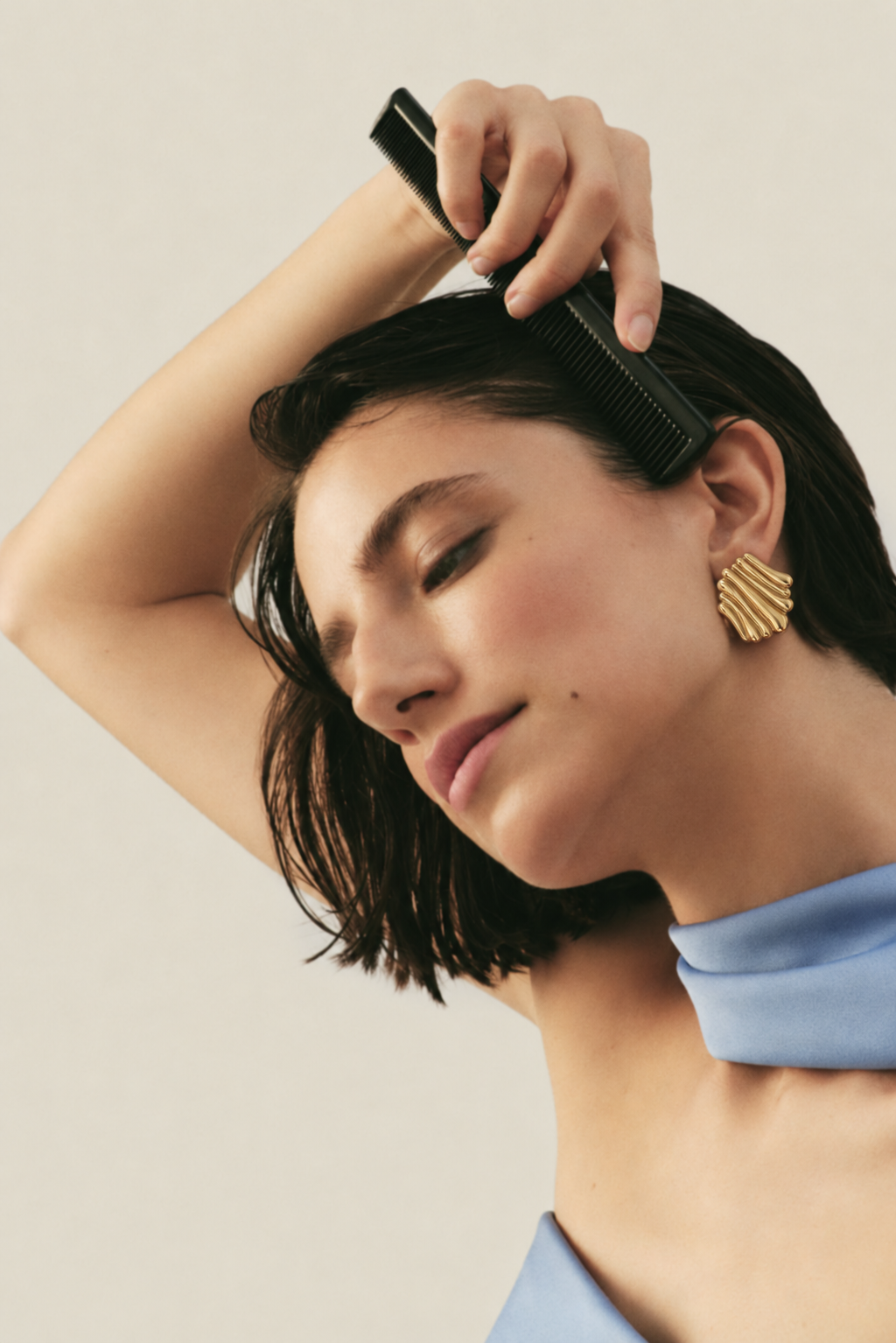 Julia Statement Earring
