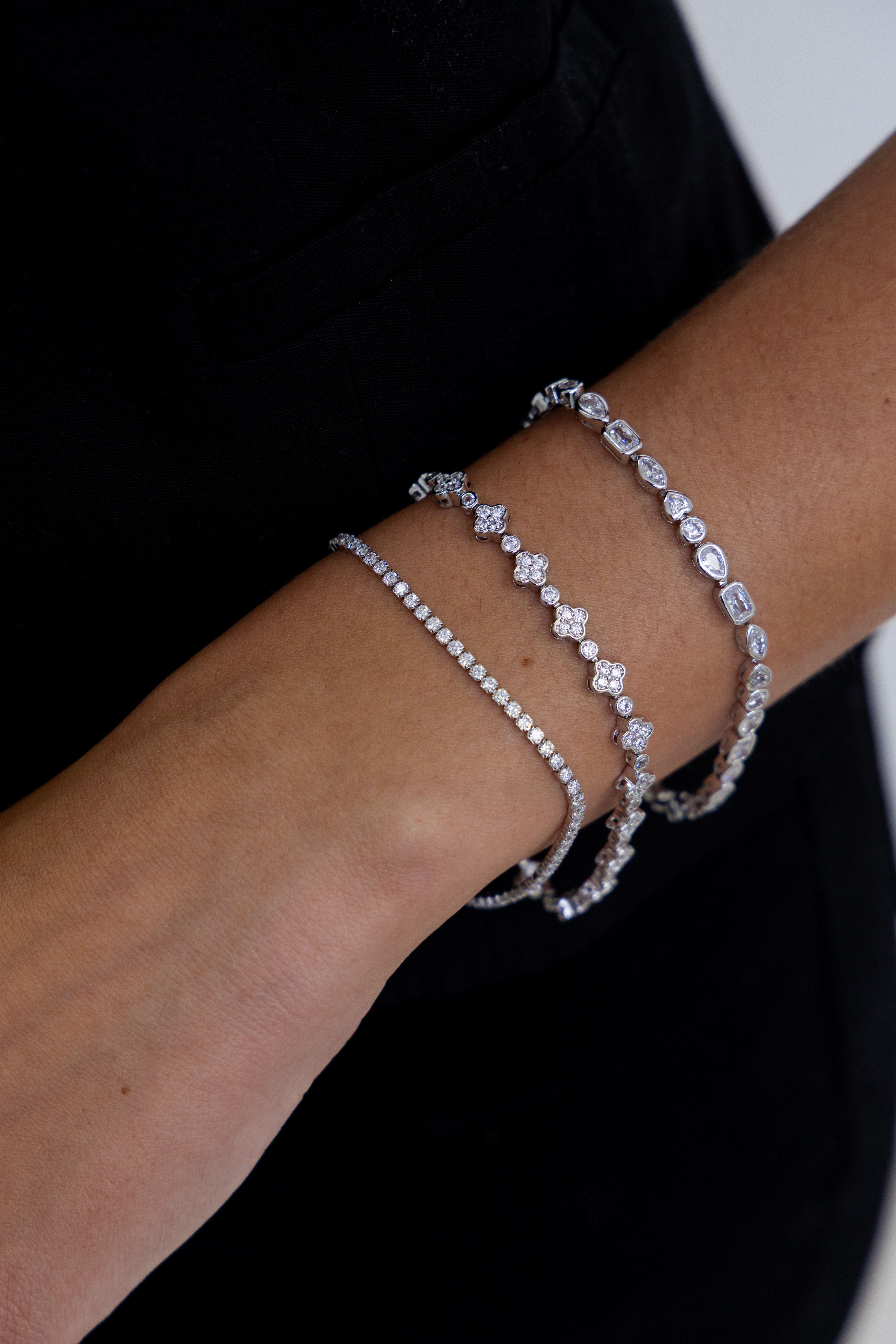 Dainty Gracie Tennis Bracelet