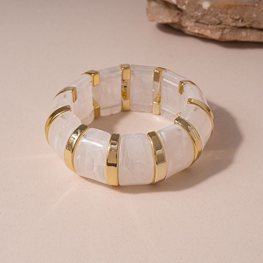 Verona Bangle White