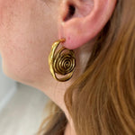 Izzy Swirl Earring