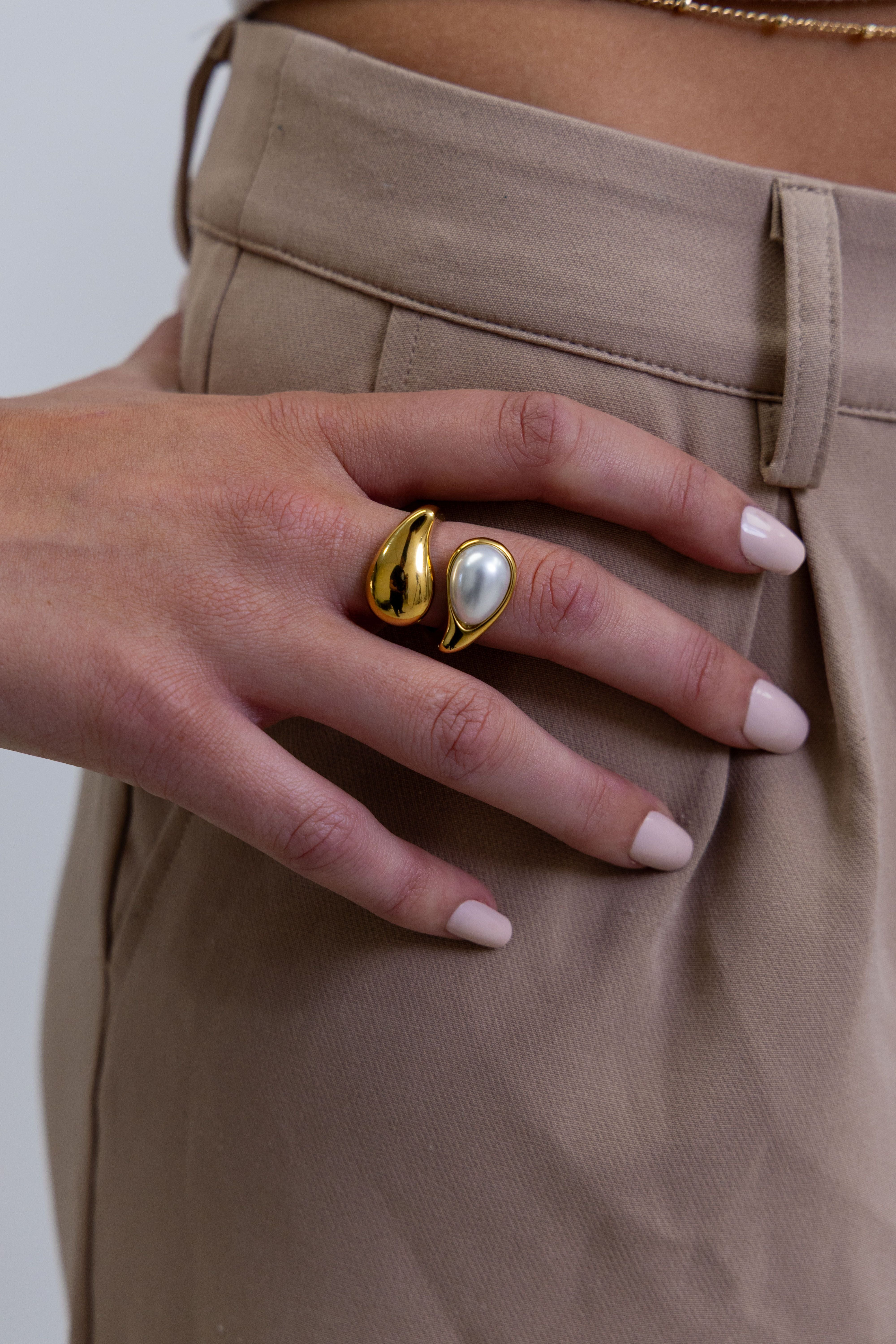 Cami Pearl Stacked Ring