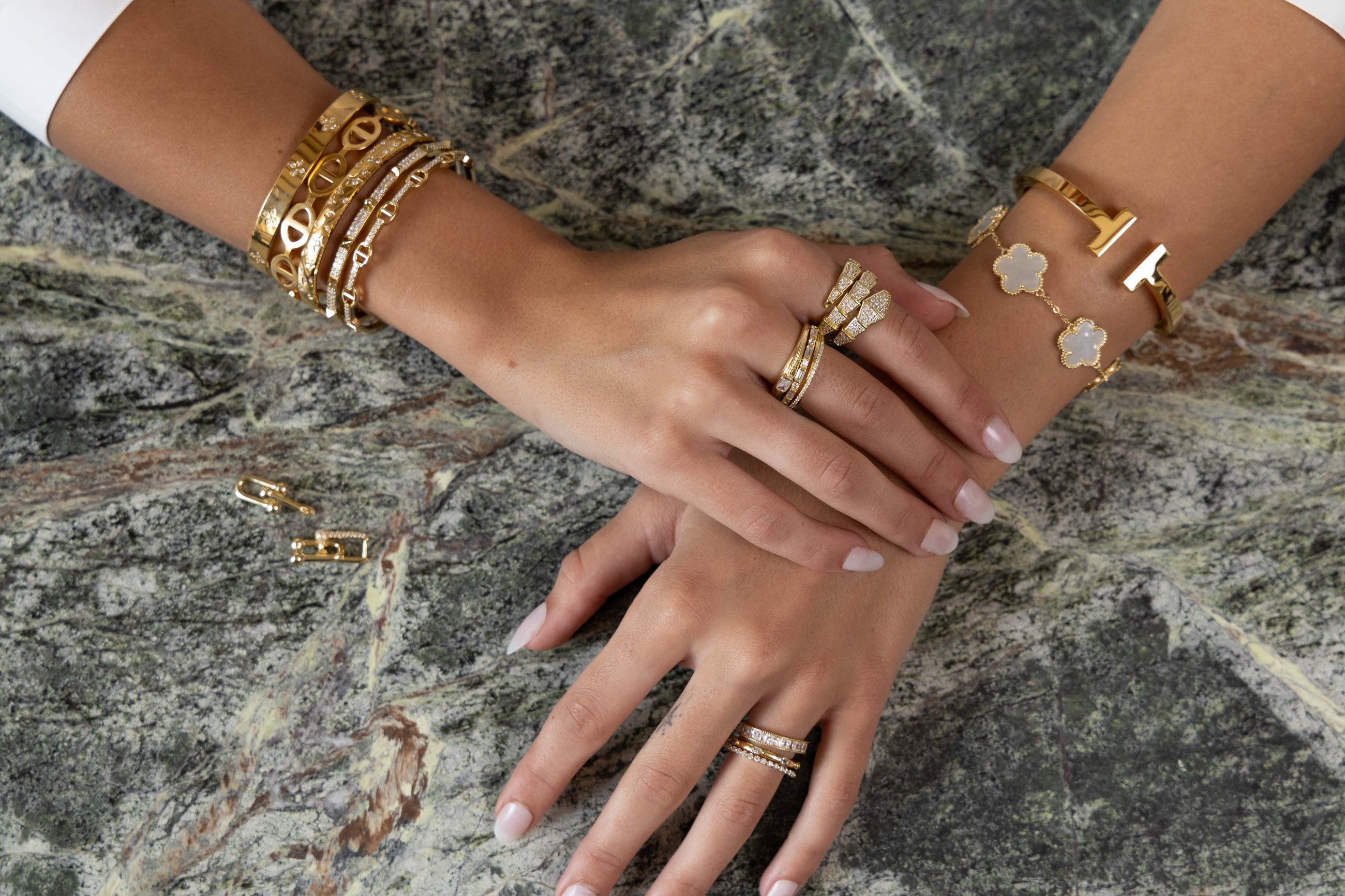 Azaria Cuff Necklace main image 0