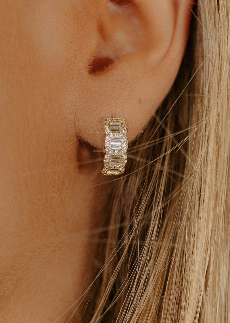 Flash Huggies Earrings Sahira Jewelry Design 