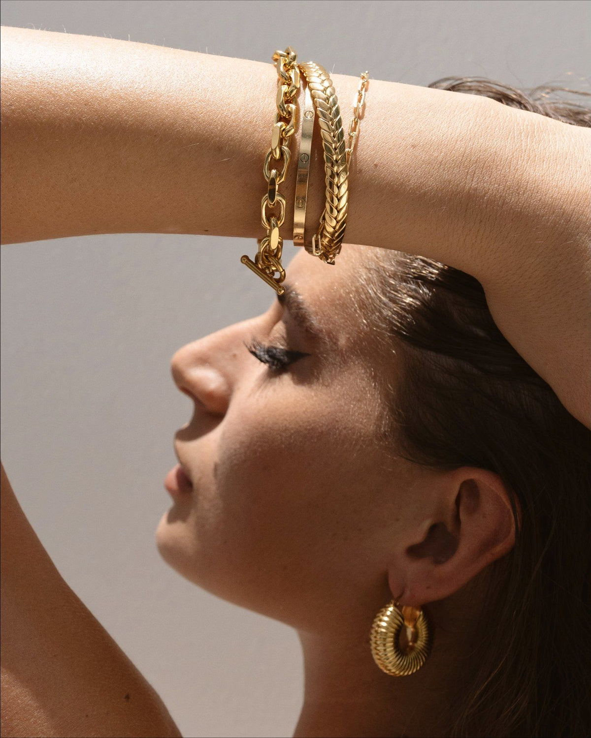 Sahira Kelly Tube Hoop